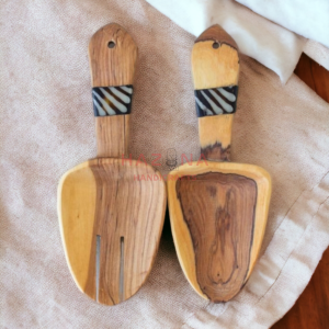 Abroad salad servers