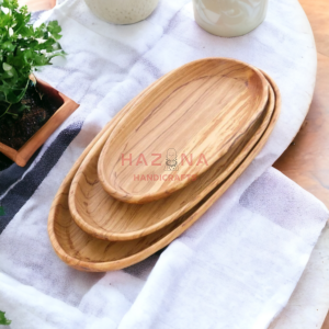 Set of shallow bowls